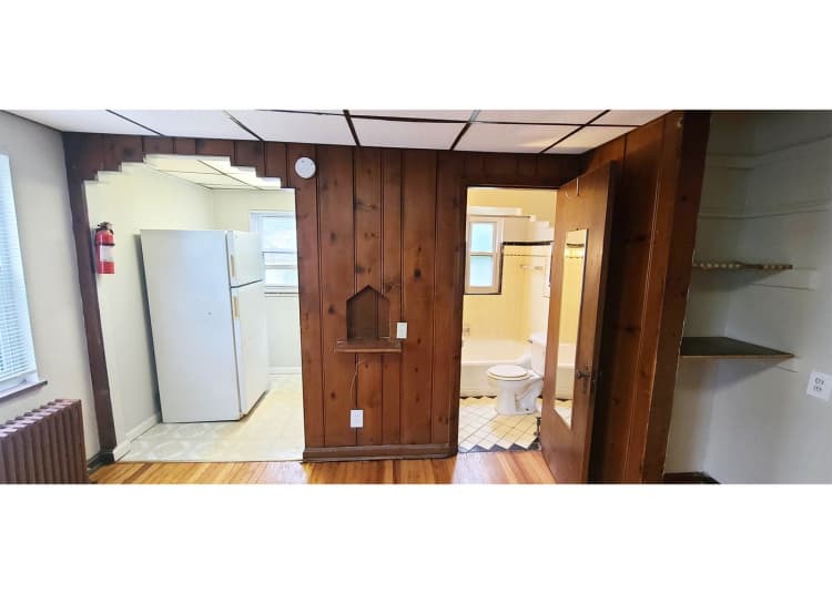 Cincinnati apartments for rent - image - large-2373.jpg