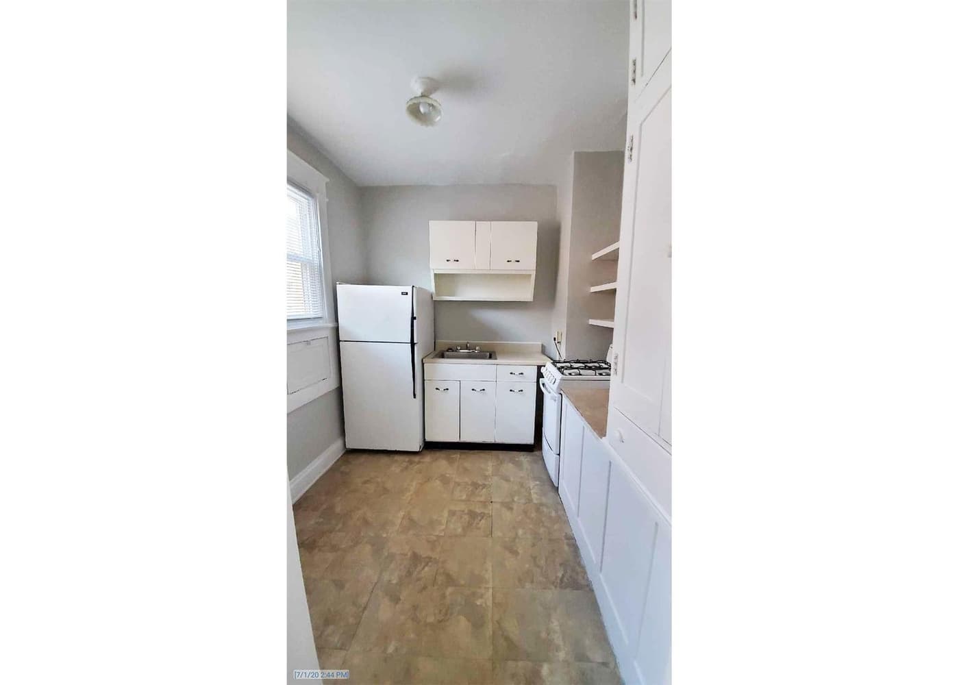 3027 Clifton Avenue - Apartment - 9
