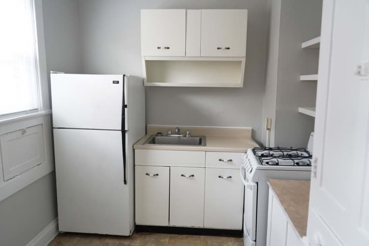 Cincinnati apartments for rent - image - large-2704.jpg