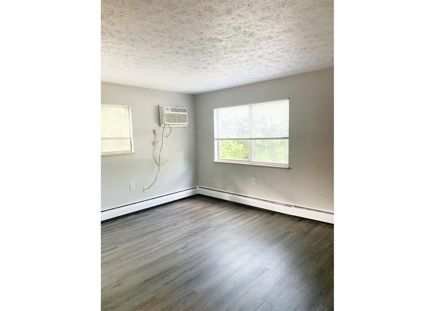 3033 Clifton Avenue - Apartment - 9
