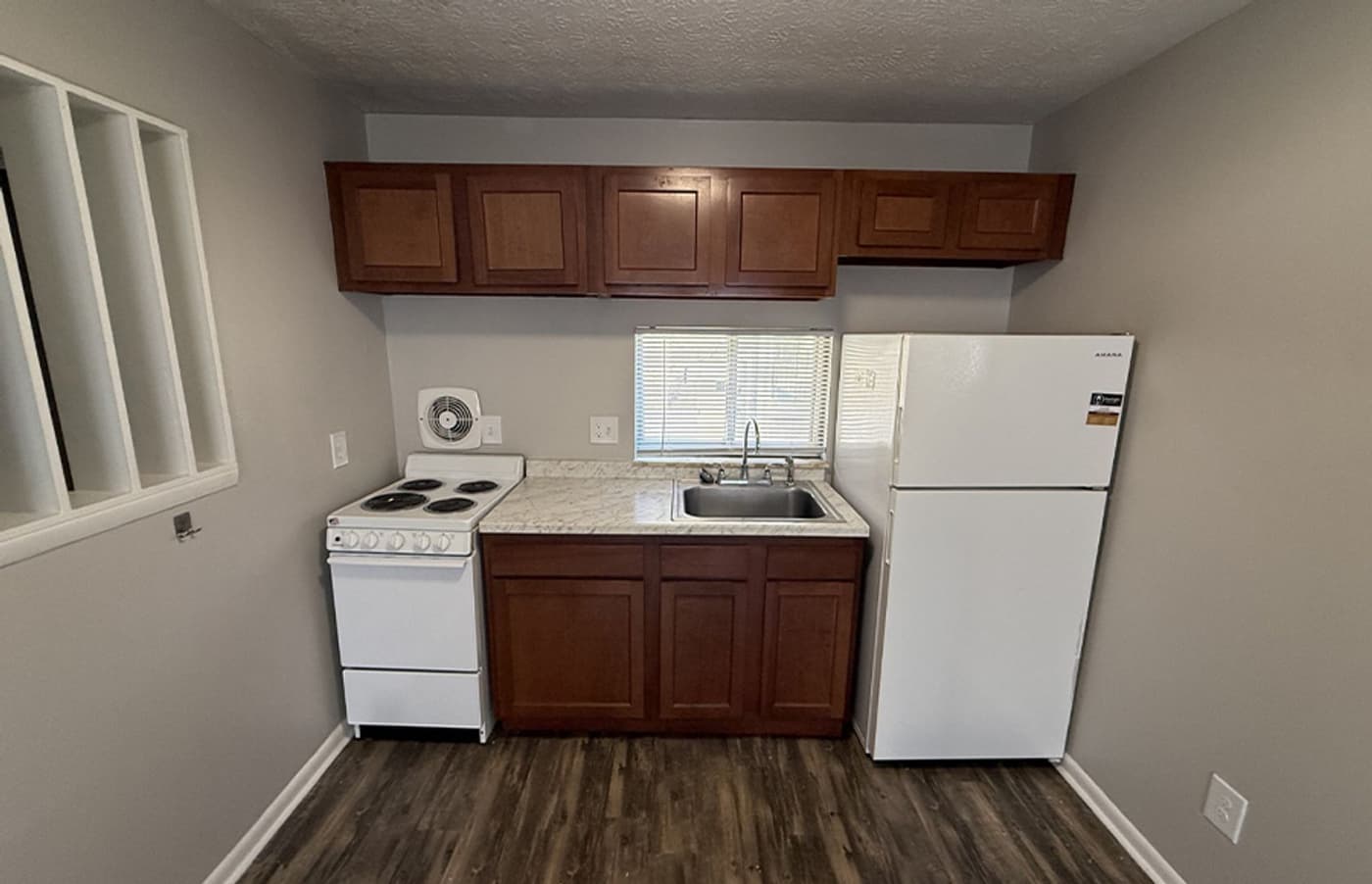 3033 Clifton Avenue - Apartment - 6