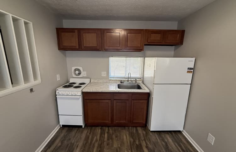 Cincinnati apartments for rent - image - large-2826.jpg