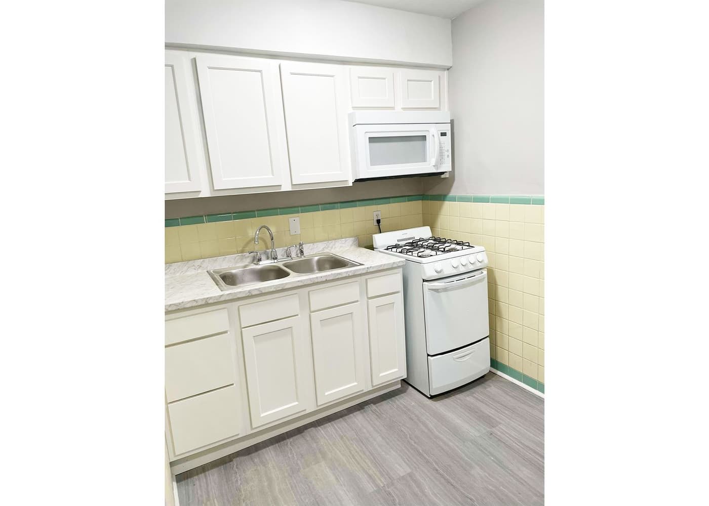 3025 Clifton Avenue - Apartment - 14