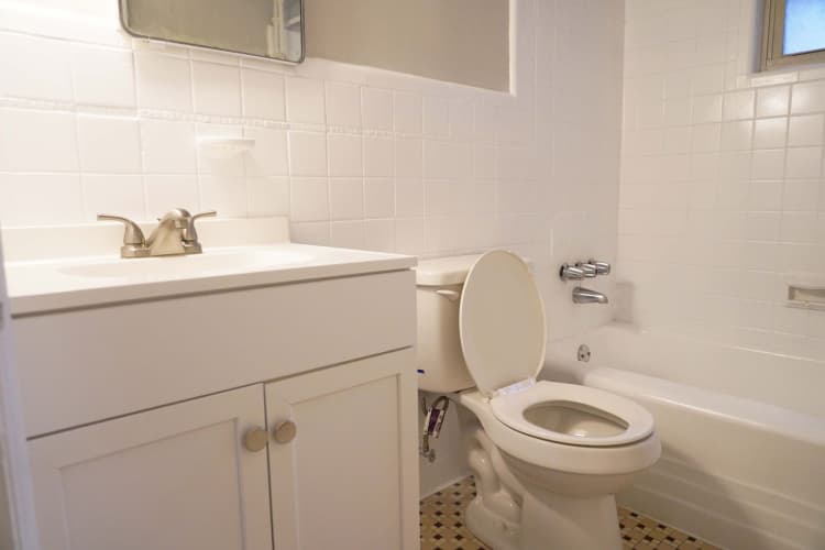 Cincinnati apartments for rent - image - large-2629.jpg