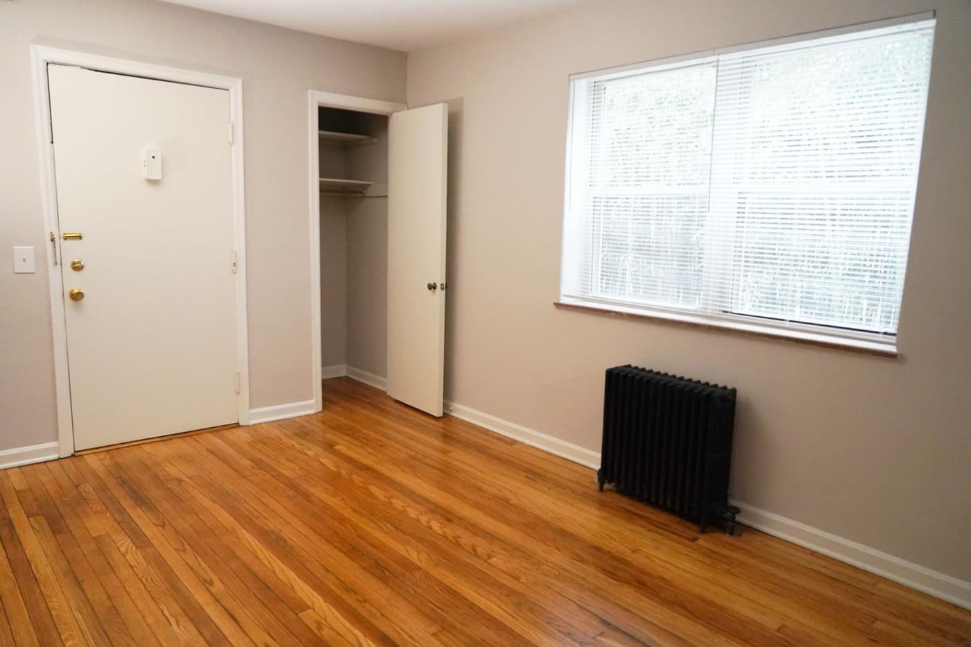 3025 Clifton Avenue - Apartment - 38