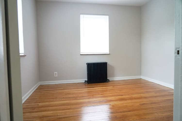 Cincinnati apartments for rent - image - large-2675.jpg