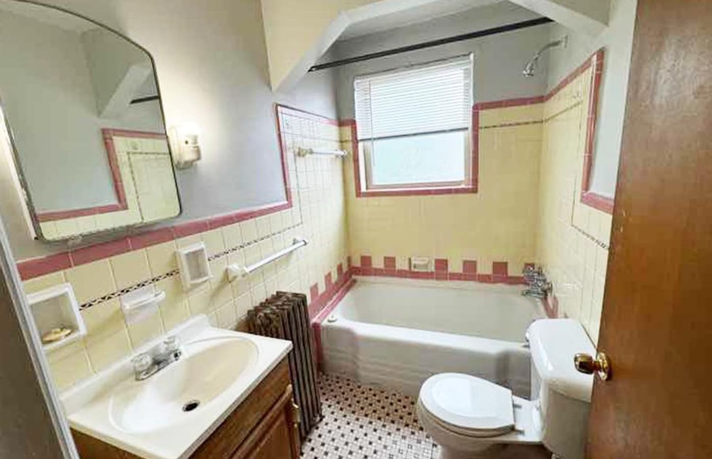 3025 Clifton Avenue - Apartment - 44