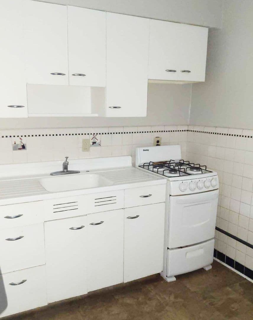 3025 Clifton Avenue - Apartment - 20