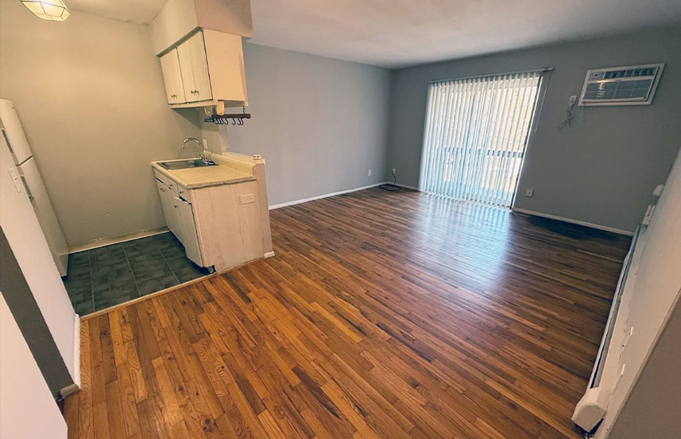 Clifton Woods Apartments - Apartment - 137