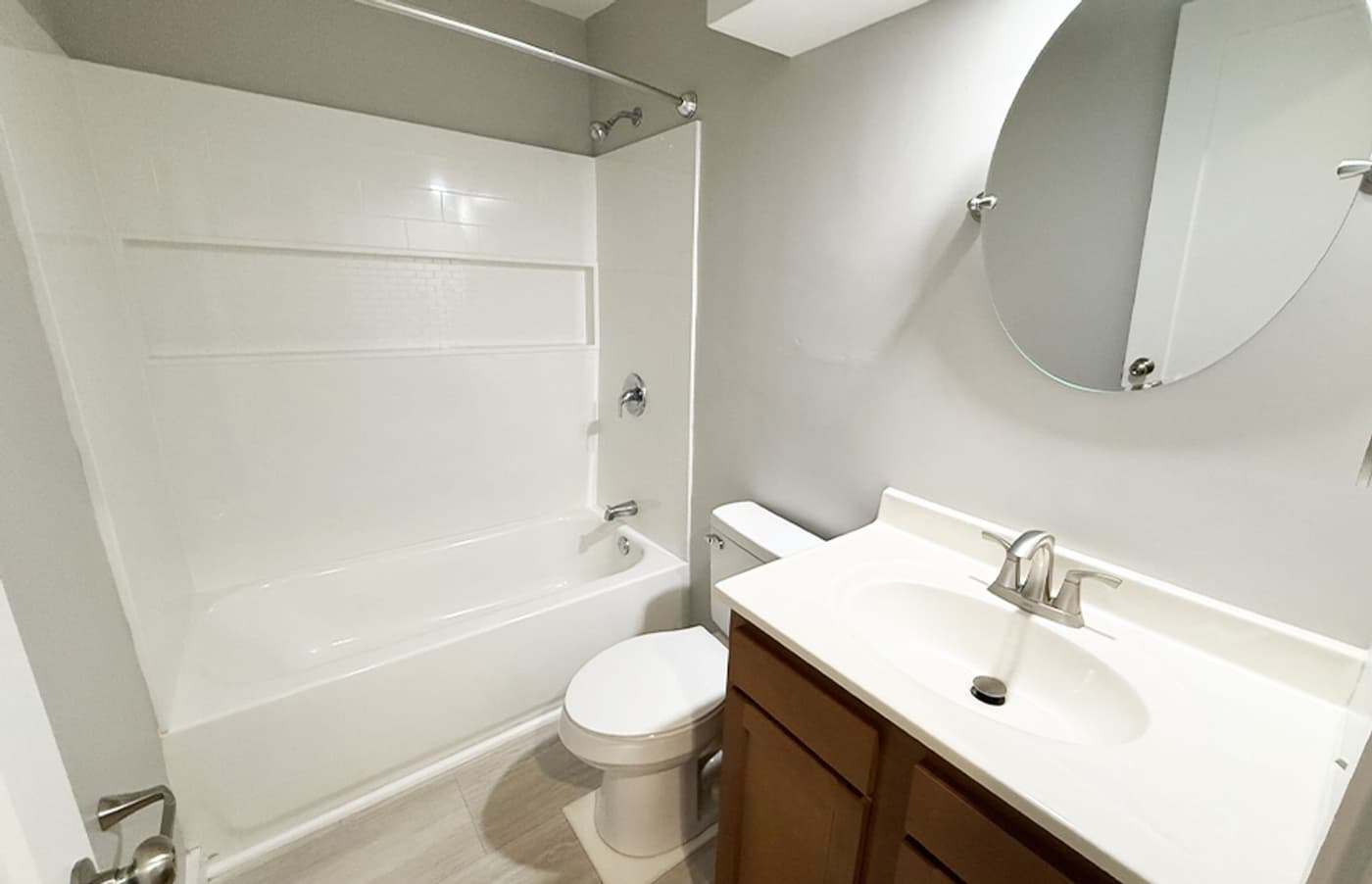 Clifton Woods Apartments - Apartment - 117