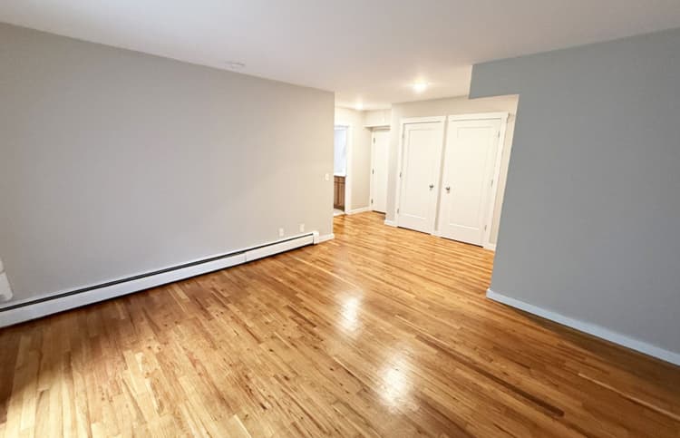 Cincinnati apartments for rent - image - large-1733.jpg