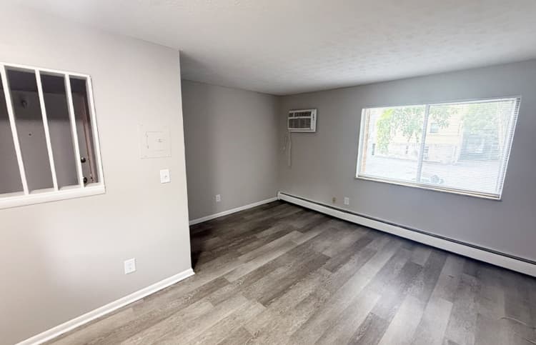 Cincinnati apartments for rent - image - large-1881.jpg