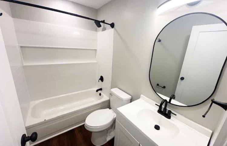 Cincinnati apartments for rent - image - large-2855.jpg