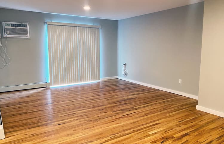 Cincinnati apartments for rent - image - large-3215.jpg