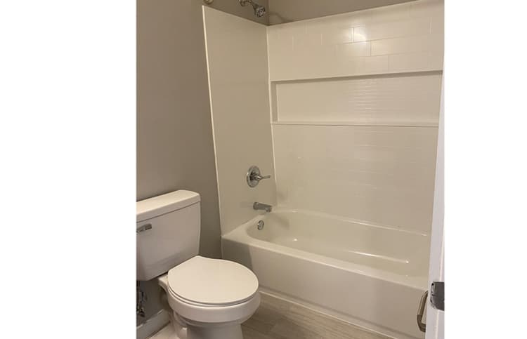 Cincinnati apartments for rent - image - large-3222.jpg