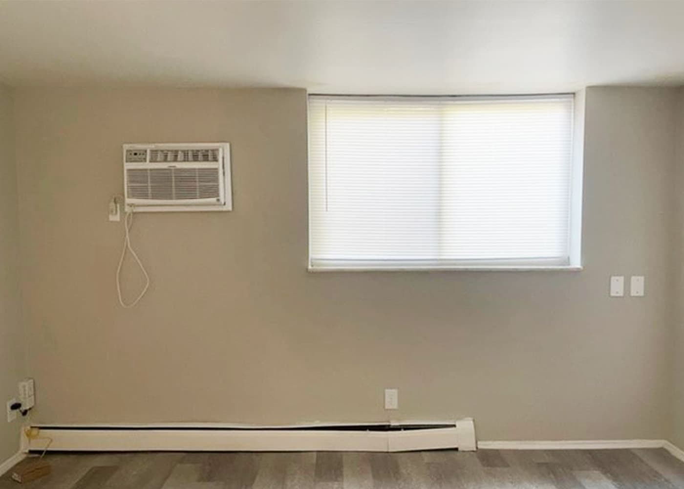 Clifton Woods Apartments - Apartment - 75
