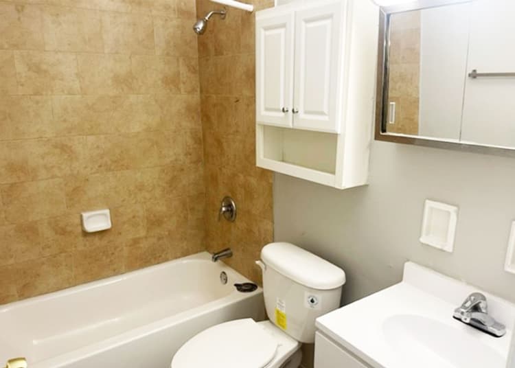 Cincinnati apartments for rent - image - large-332.jpg