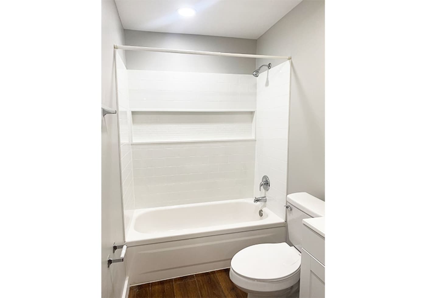 Clifton Woods Apartments - Apartment - 109
