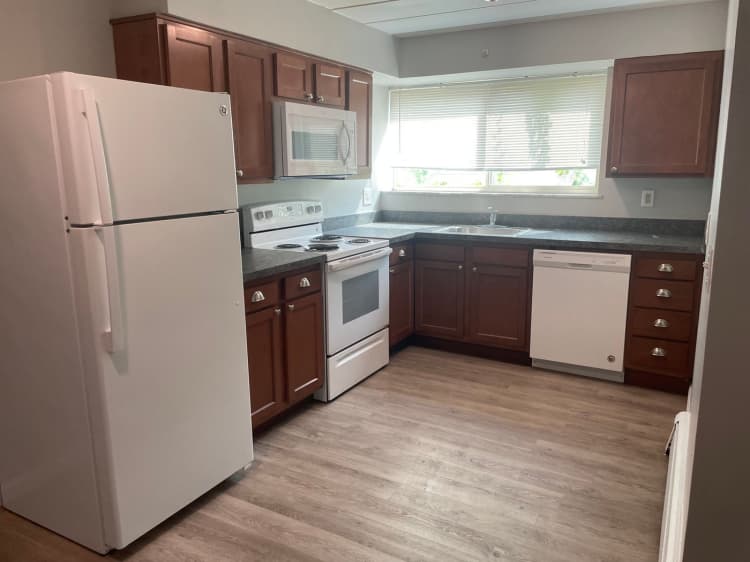 Cincinnati apartments for rent - image - large-698.jpg