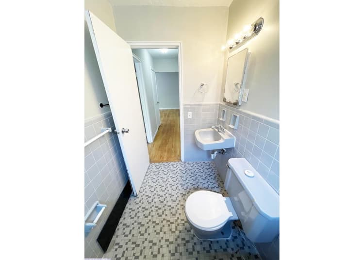 Cincinnati apartments for rent - image - large-1855.jpg