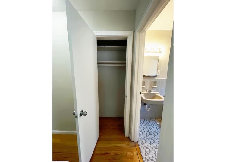 Cincinnati apartments for rent - image - large-1860.jpg
