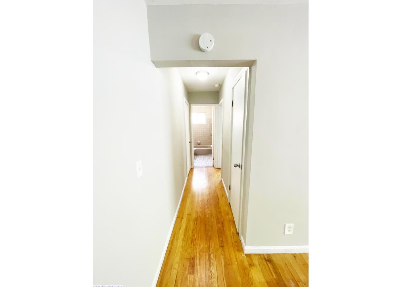 562 Lowell Avenue - Apartment - 11