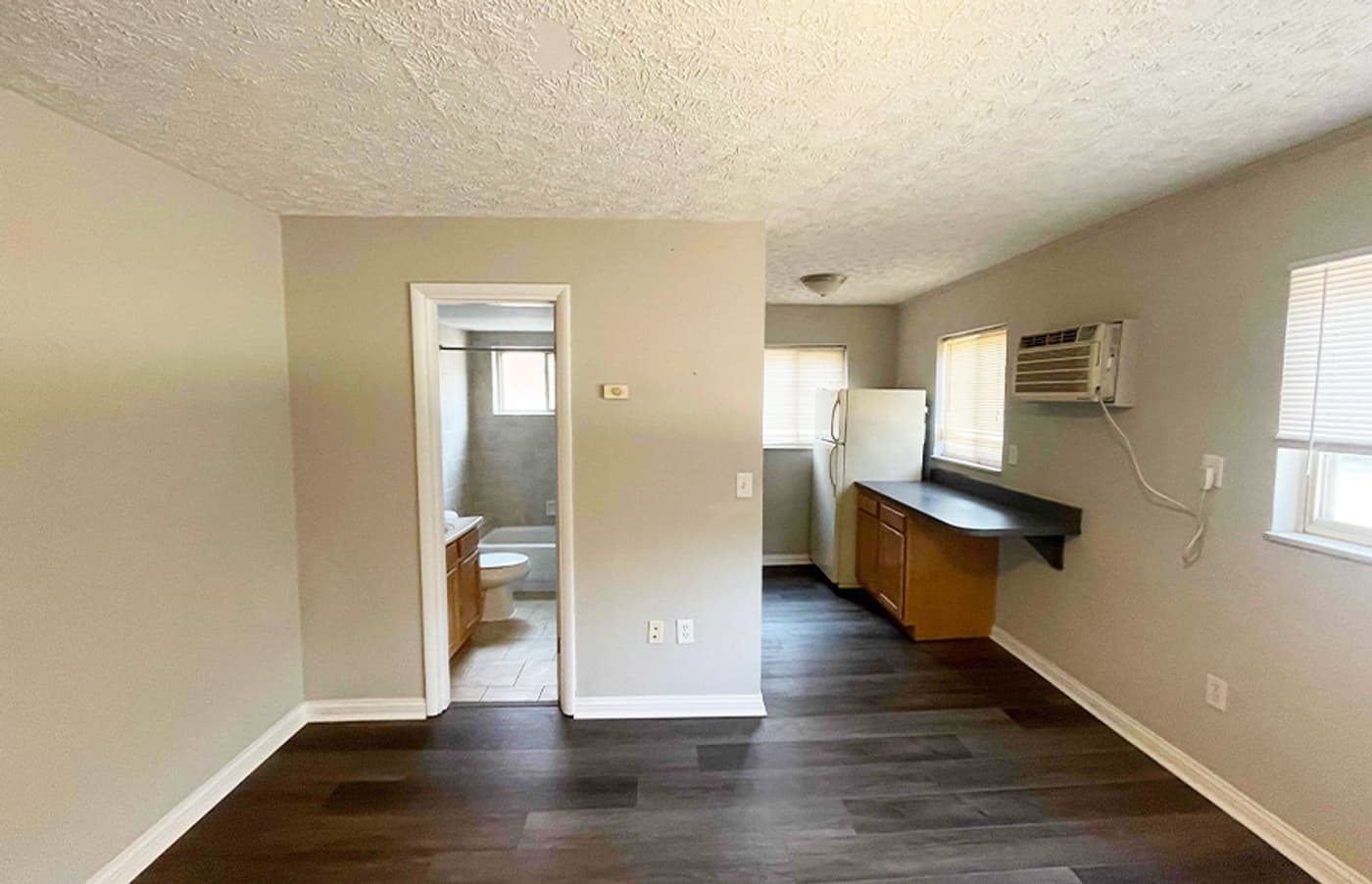 Cincinnati apartments for rent - image - large-971.jpg