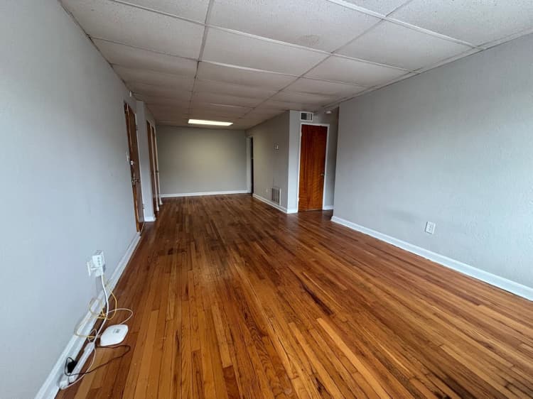 Cincinnati apartments for rent - image - large-2145.jpg
