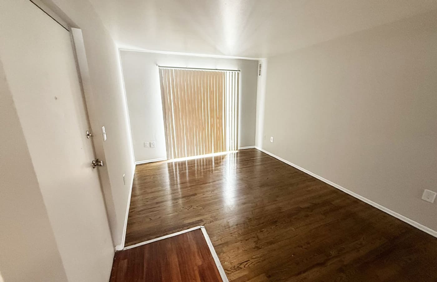 Cincinnati apartments for rent - image - large-2086.jpg