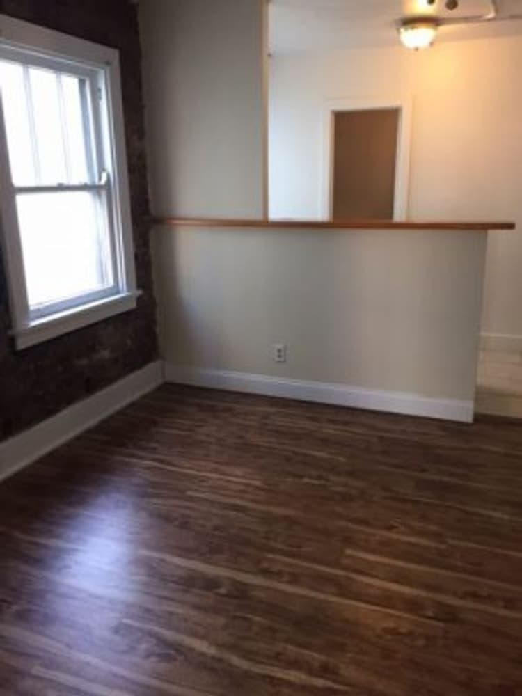 Cincinnati apartments for rent - image - large-1628.jpg