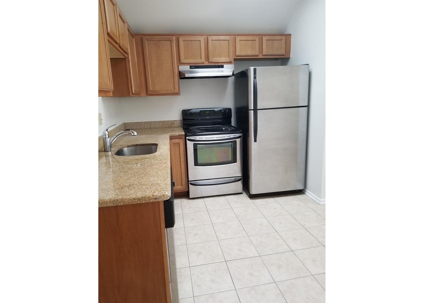 902 Nassau Street - Apartment - 3