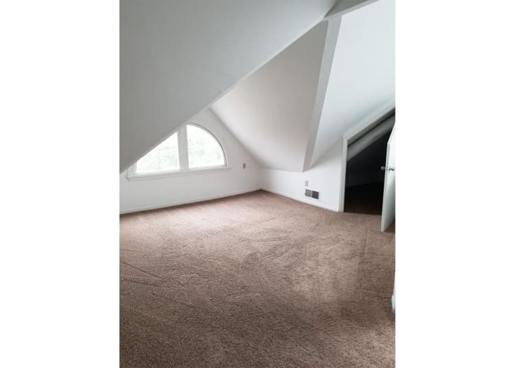 Cincinnati apartments for rent - image - large-859.jpg
