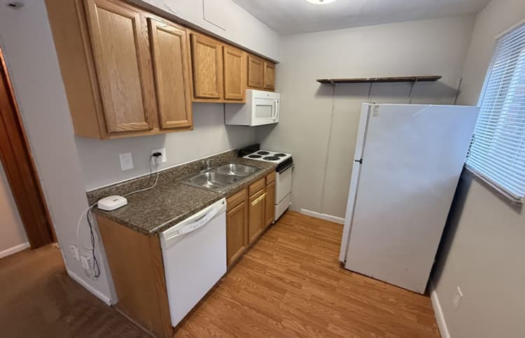 Cincinnati apartments for rent - image - large-3382.jpg