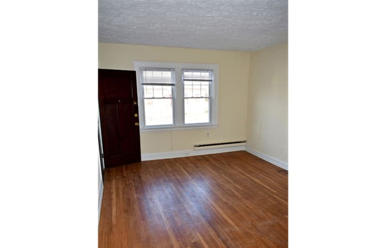 Cincinnati apartments for rent - image - large-3488.jpg
