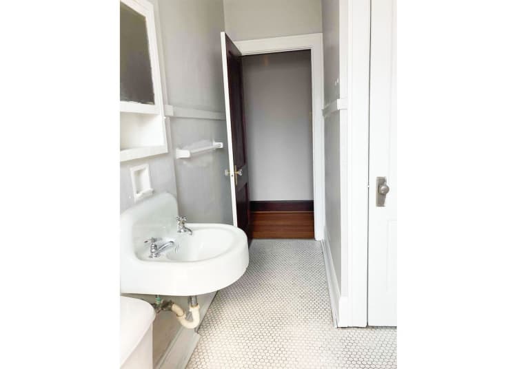 Cincinnati apartments for rent - image - large-1366.jpg