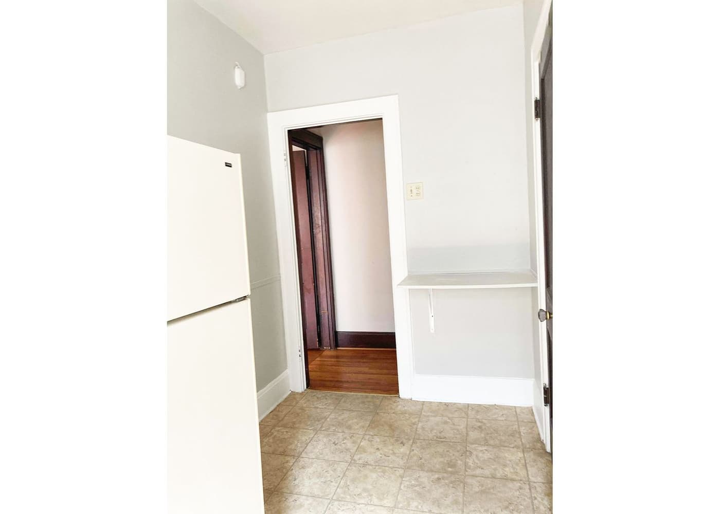315 Terrace Avenue - Apartment - 4
