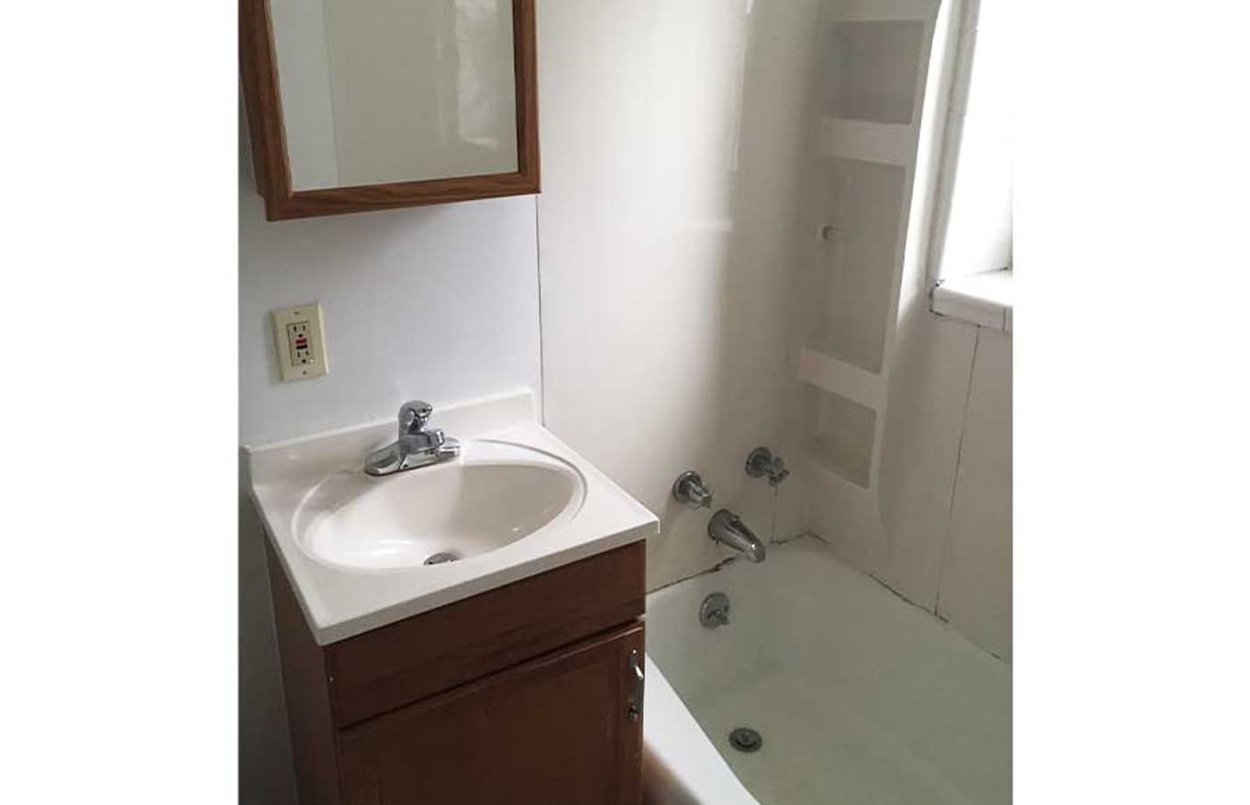 Cincinnati apartments for rent - image - large-2273.jpg
