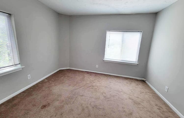 Cincinnati apartments for rent - image - large-2406.jpg
