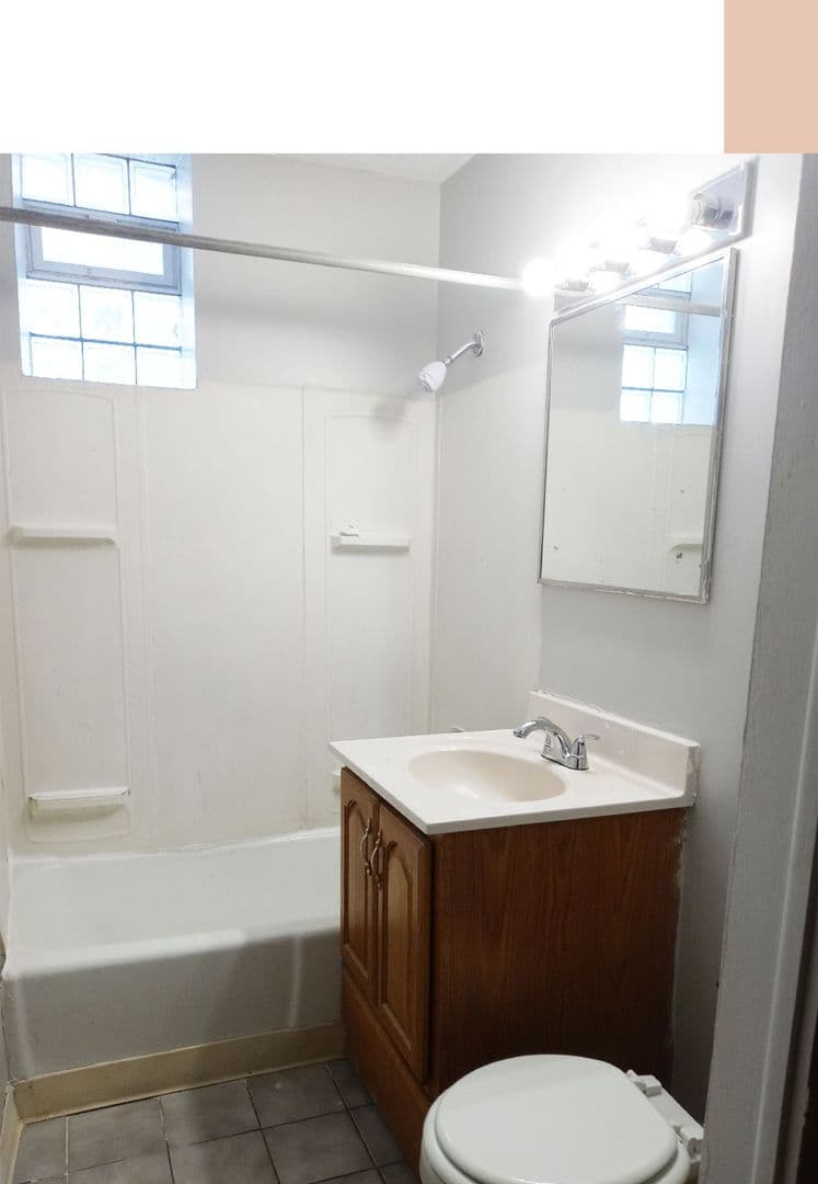 Cincinnati apartments for rent - image - large-3861.jpg