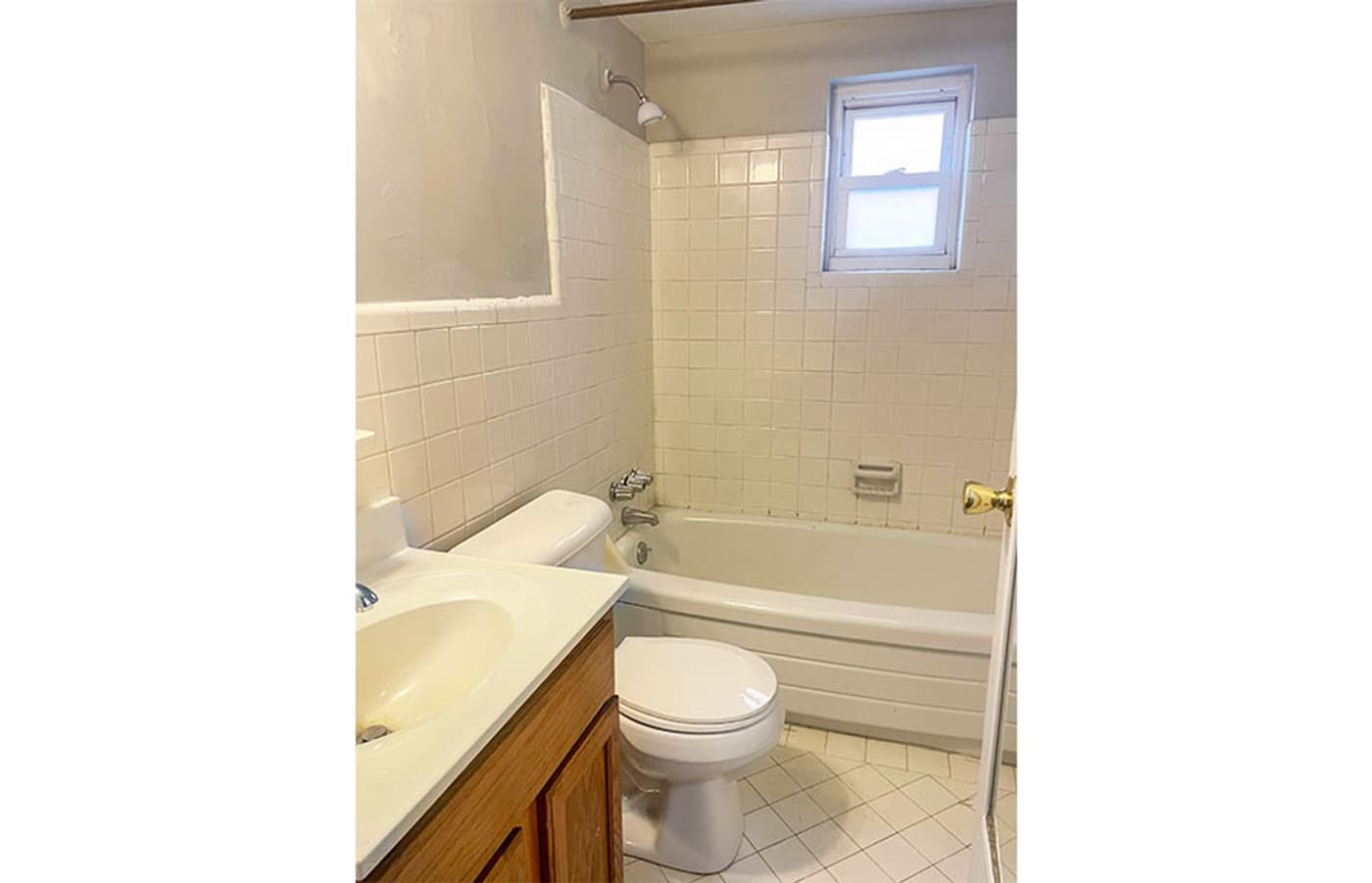 Senator Place - Apartment - 24