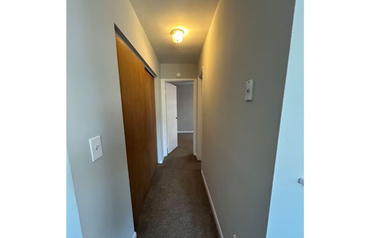 Cincinnati apartments for rent - image - large-1545.jpg