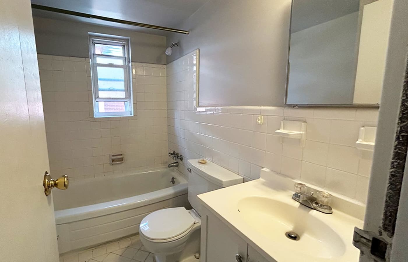 Cincinnati apartments for rent - image - large-1549.jpg