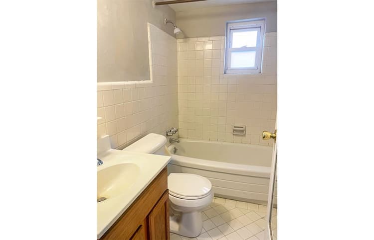 Cincinnati apartments for rent - image - large-2288.jpg