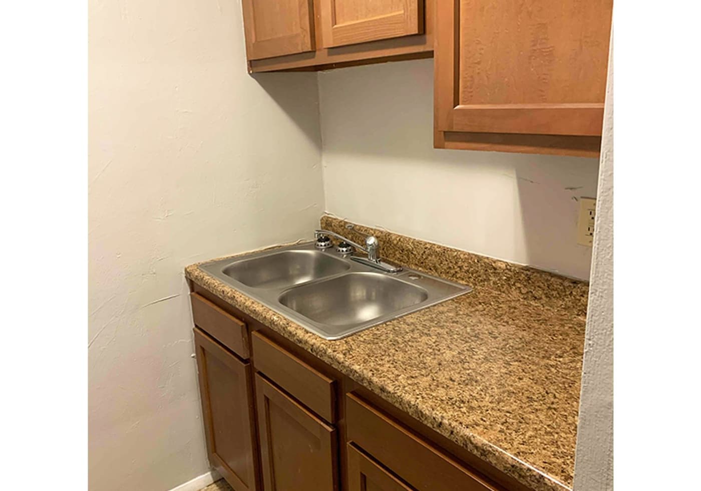 3239 Bishop Street - Apartment - 10