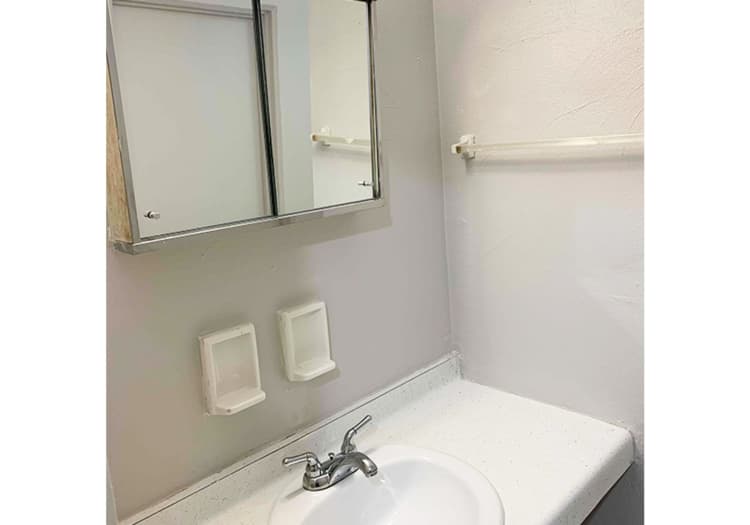 Cincinnati apartments for rent - image - large-2794.jpg