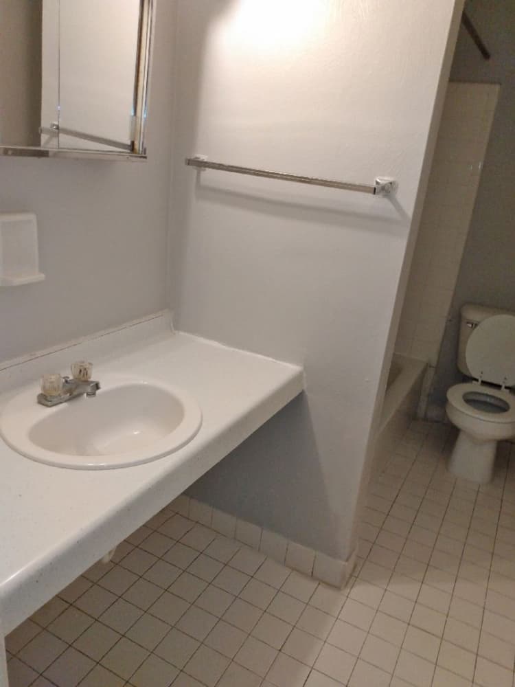 Cincinnati apartments for rent - image - large-2850.jpg