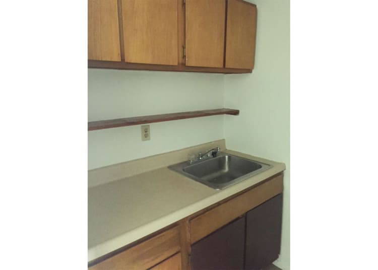 Cincinnati apartments for rent - image - large-2975.jpg