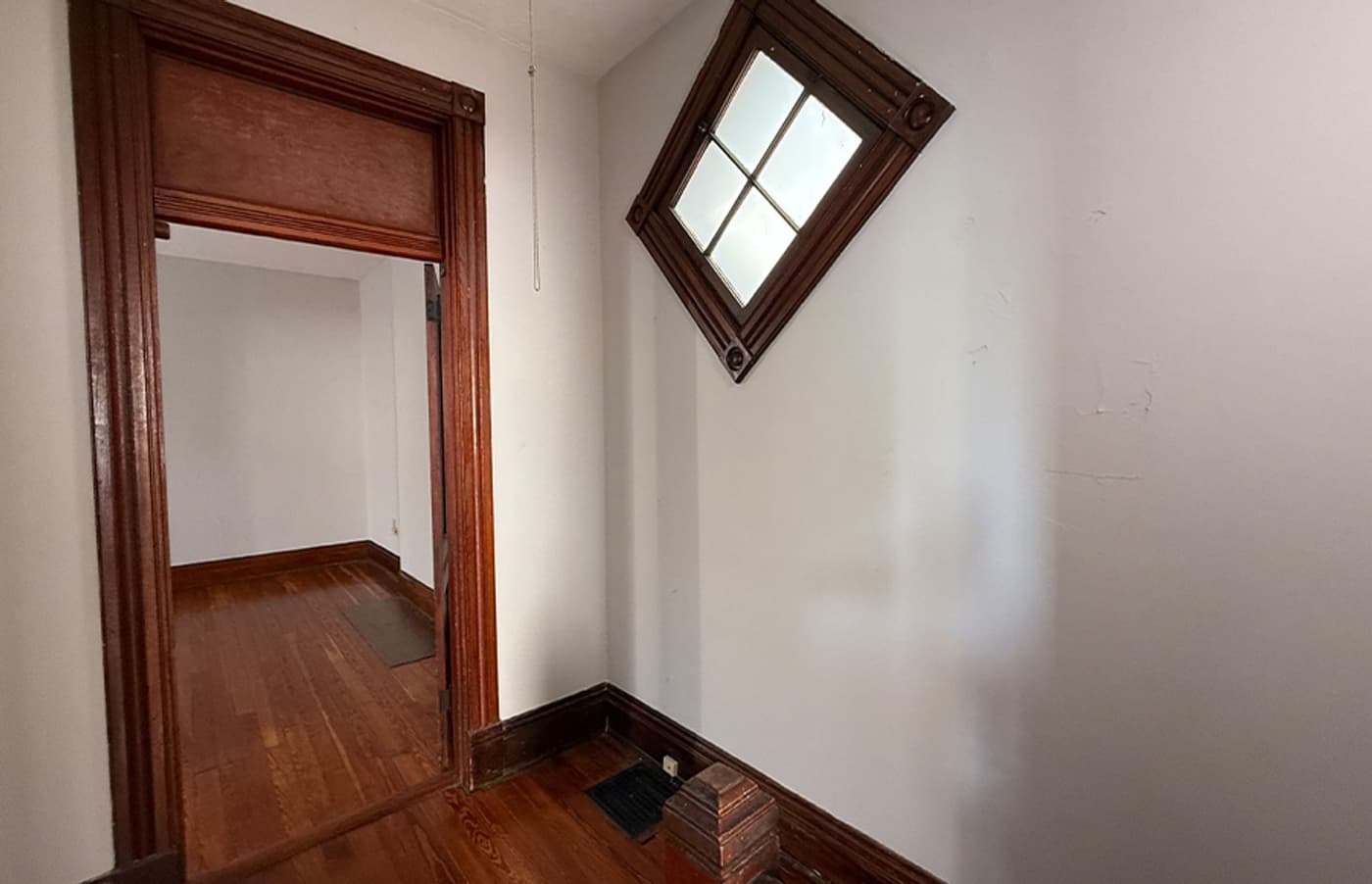 3220 Bishop Street - Apartment - 11