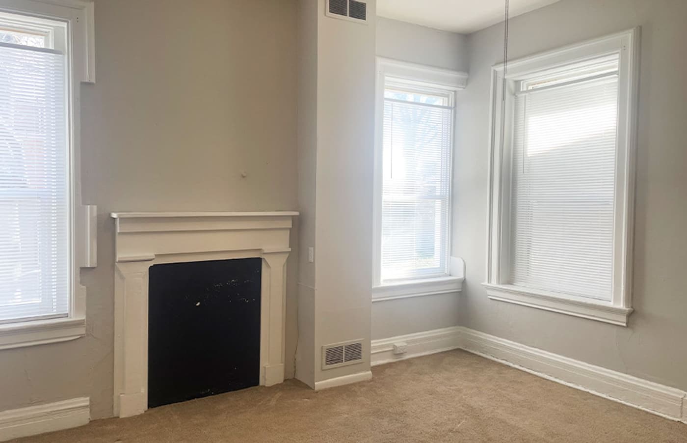 Cincinnati apartments for rent - Property image - 3222 Bishop Street - 3