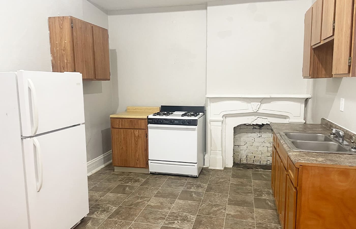 3222 Bishop Street - Apartment - 2